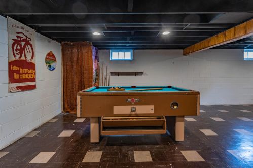 2508 91, Milwaukee WI 53225-3404 exterior