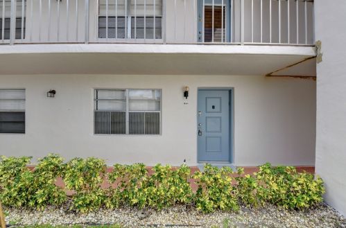 590 Burgundy M, Delray Beach, FL 33484-4926