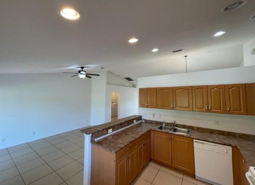 1697 Chicory Ter, Fort Pierce FL  34953-1058 exterior