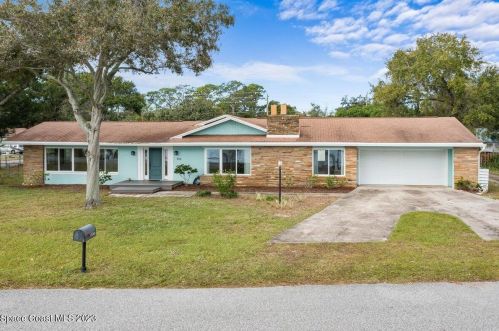 1136 Riverside Dr, Titusville, FL 32780-4224