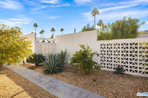 1840 Sandcliff Rd, Palm Springs CA  92264-4844 exterior