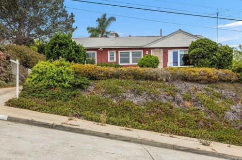 4242 Niagara Ave, San Diego, CA 92107-2910