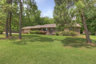 4313 83rd St, Tulsa, OK 74137-1816