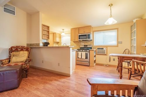 2018 Lingard St, Lancaster CA 93536-1405 exterior