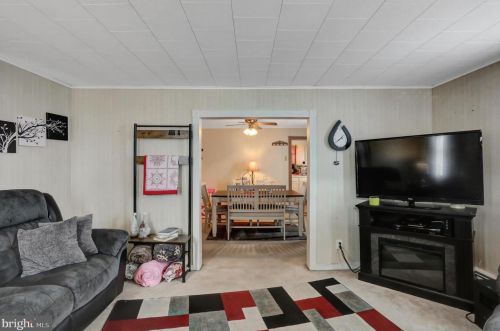 435 2 St, Lykens PA  17048-1301 exterior