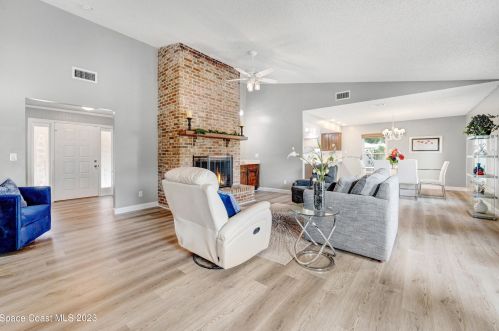 1290 Muirfield Ct, Titusville FL  32780-5463 exterior