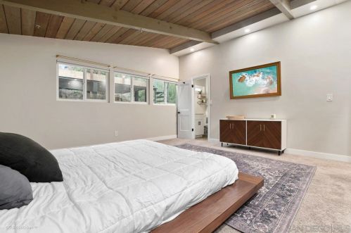 5038 Chaparral Way, San Diego CA 92115-2239 exterior