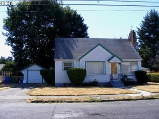 5237 64th Ave, Portland, OR 97206-4645