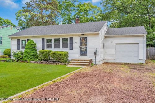 1322 River Ave, Point Pleasant Beach, NJ 08742-4331