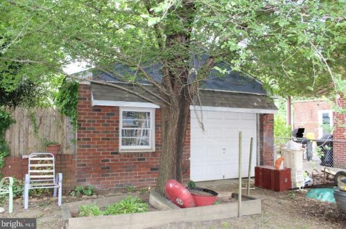 128 Chestnut Ave, Camden NJ  08107-2207 exterior