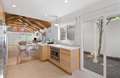 1477 Yukon Dr, Sunnyvale CA  94087-4451 exterior