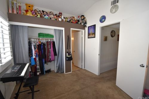 3555 Cherry Blossom Ln, Lake Elsinore CA  92530-1844 exterior