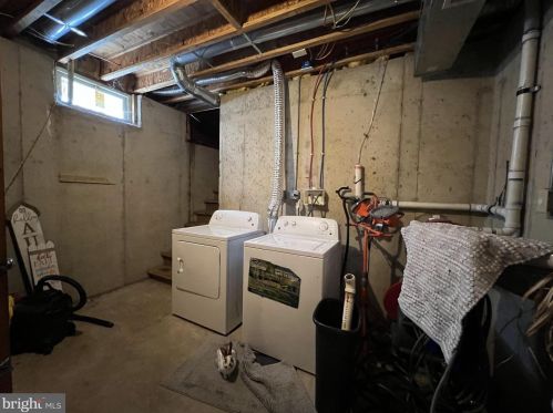 1459 Chambers St, Trenton NJ  08610-5807 exterior