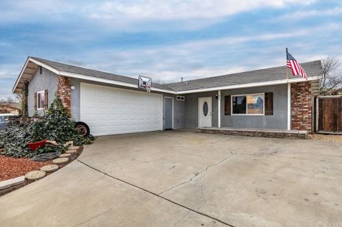 840 Nicklaus St, Lake Nacimiento, CA 93446-3453