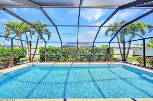 243 1st Ter, Cape Coral, FL 33990-1012