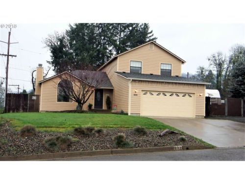 633 Parkway Dr, Winston OR  97496-9585 exterior