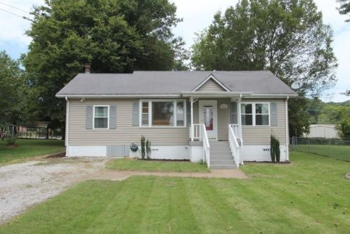 806 Brown St, Columbia, TN 38401-3934