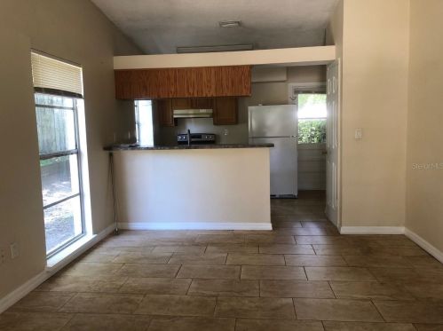 836 Votaw Rd, Apopka, FL 32703-4485