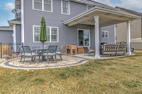 9137 97 Pl, Dyer IN 46373-9078 exterior