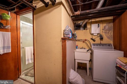 647 Marshall St, Norristown PA 19401-5136 exterior