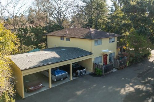 5135 Roma St, Santa Rosa, CA 95409-3525