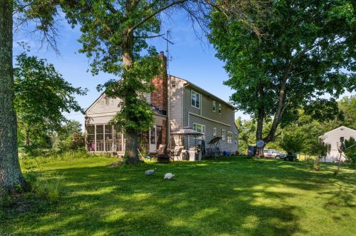 19 Allens Corner Rd, Flemington NJ  08822-5620 exterior