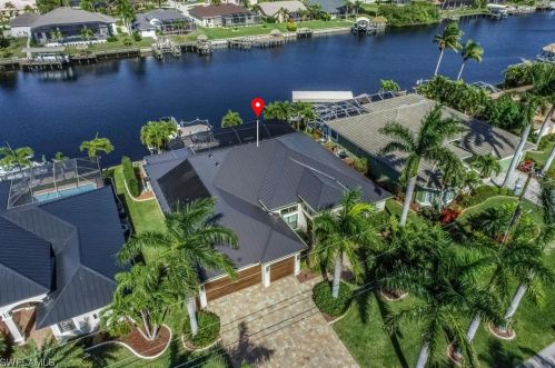 2721 52nd St, Cape Coral, FL 33914-6695