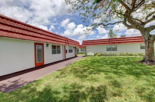 24 Seville A, Delray Beach, FL 33446-2113