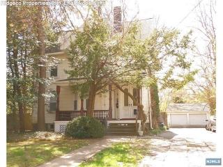 150 Jane St, Englewood NJ  07631-1634 exterior
