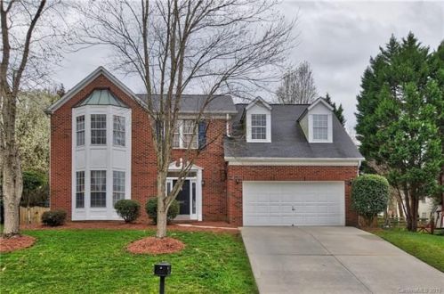 8818 Mccartney Way, Charlotte, NC 28216-1679