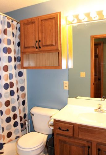 18131 Bear Swamp Rd, Marysville OH  43040-9330 exterior