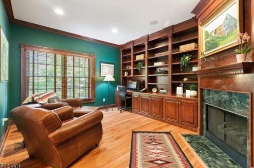 10 Masar Rd, Boonton NJ  07005-8900 exterior