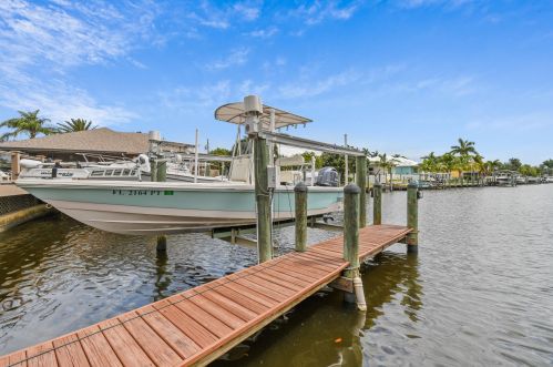 1489 Seahawk Way, Palm City FL  34990-4249 exterior