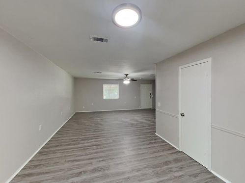 3033 Baskin Dr, Lancaster TX  75134-1937 exterior