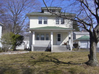 232 Warren Ave, Hawthorne, NY 10532-2028
