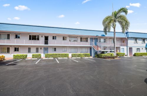 316 Southwind Ct, West Palm Beach, FL 33408-5353