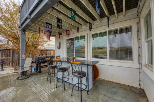 20608 Sarazen Pl, Grayson CA  exterior