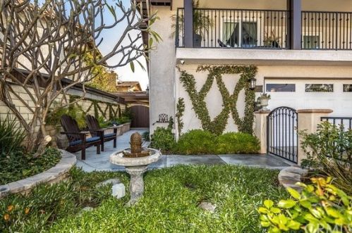 2974 Orange Ave, Orange, CA 92865-1615