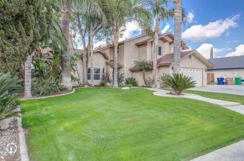10200 Allene Way, Bakersfield, CA 93312-2305