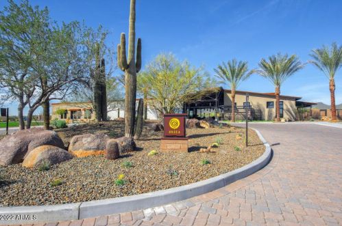 27495 125 Dr, Peoria AZ 85383-0363 exterior