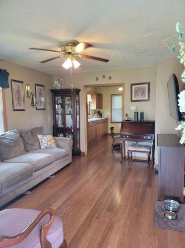 1116 Riley Blvd, Franklin, OH 45005-2739