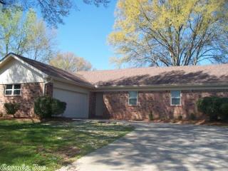 11 Danbury Ln, Jacksonville AR  72076-3312 exterior