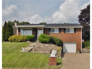 1133 Portsmouth Dr, Mckeesport, PA 15133-3707
