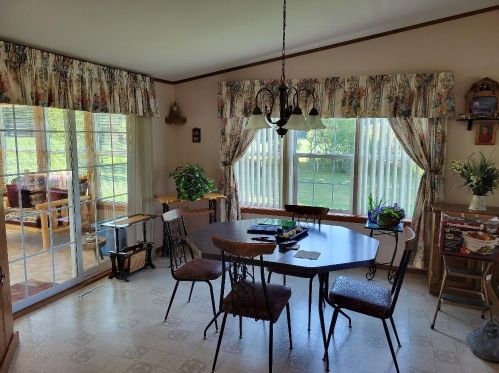 2147 Best Ln, Shell Lake WI 54871-4448 exterior