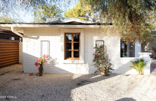 2938 82nd St, Scottsdale, AZ 85251-5830