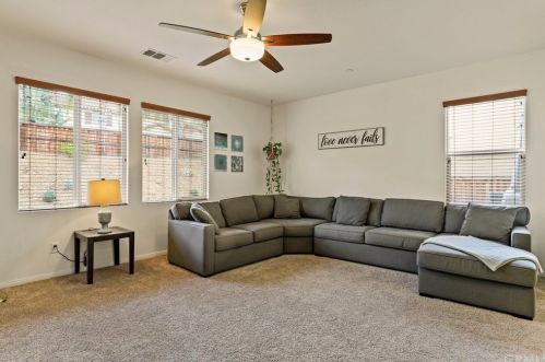 36238 Trail Creek Cir, Wildomar CA  92595-7554 exterior