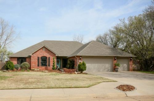 5102 8th Ave, Stillwater, OK 74074-1403