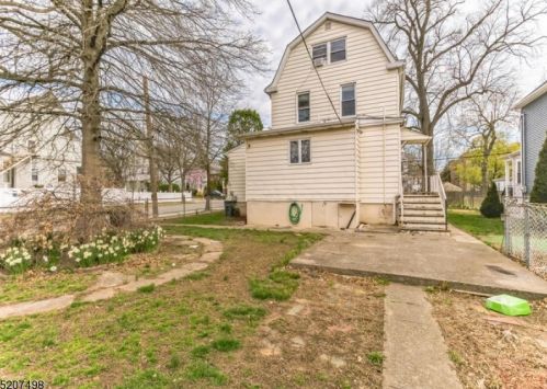 105 Brinkerhoff St, Ridgefield Park NJ  07660-1905 exterior