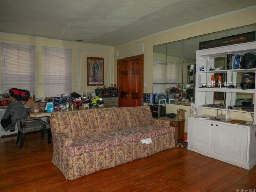 157 Claremont Ave, Mount Vernon NY 10550-6212 exterior