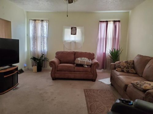 2967 State St, New Castle PA  16101-8649 exterior